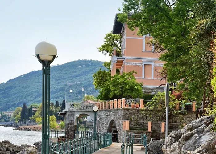 Villa Secret Garden By Guide *